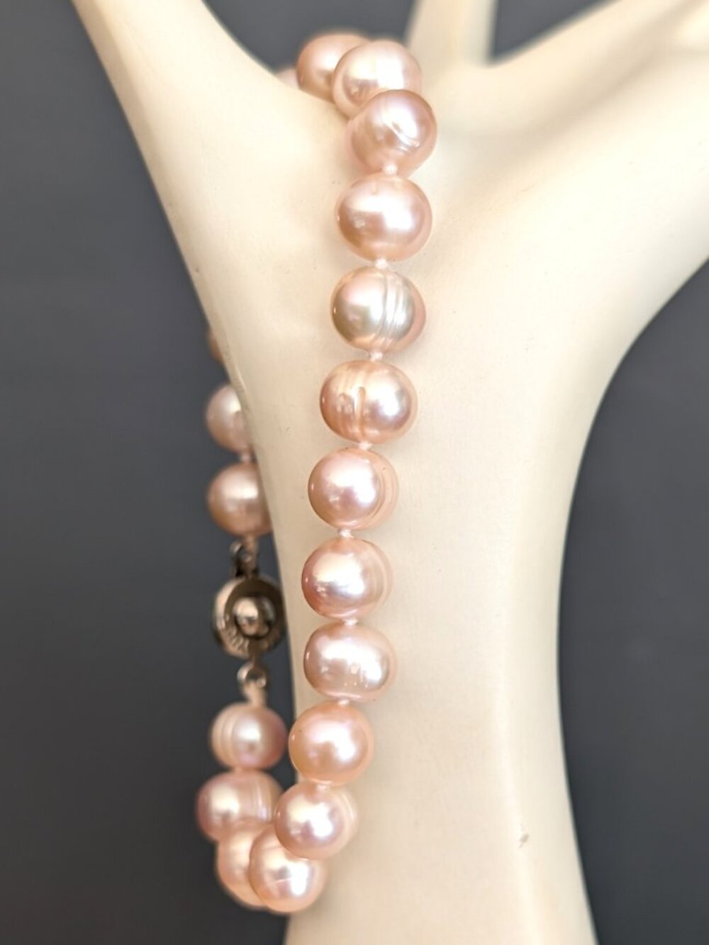 Pale pink baroque pearl bracelet